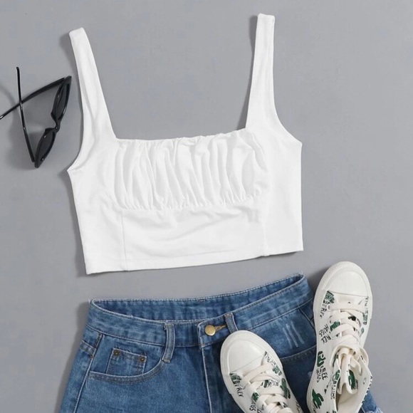 Tank top - Picture 1 of 2